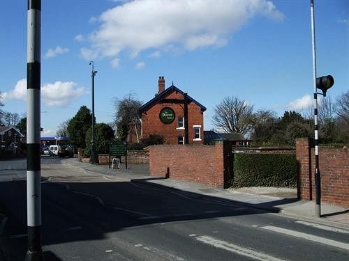 The Downe Arms Hotell Snaith Exteriör bild